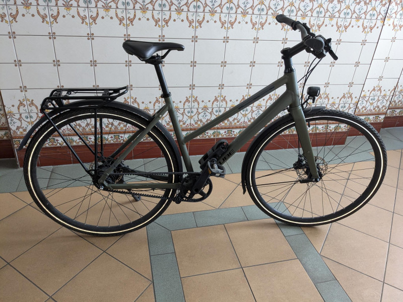 Cube Travel SLX 2023 Riemenantrieb – Top-Zustand – 50 cm – 28"