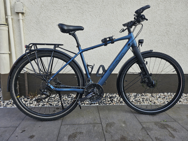 SIMPLON Spotlight Trekking II