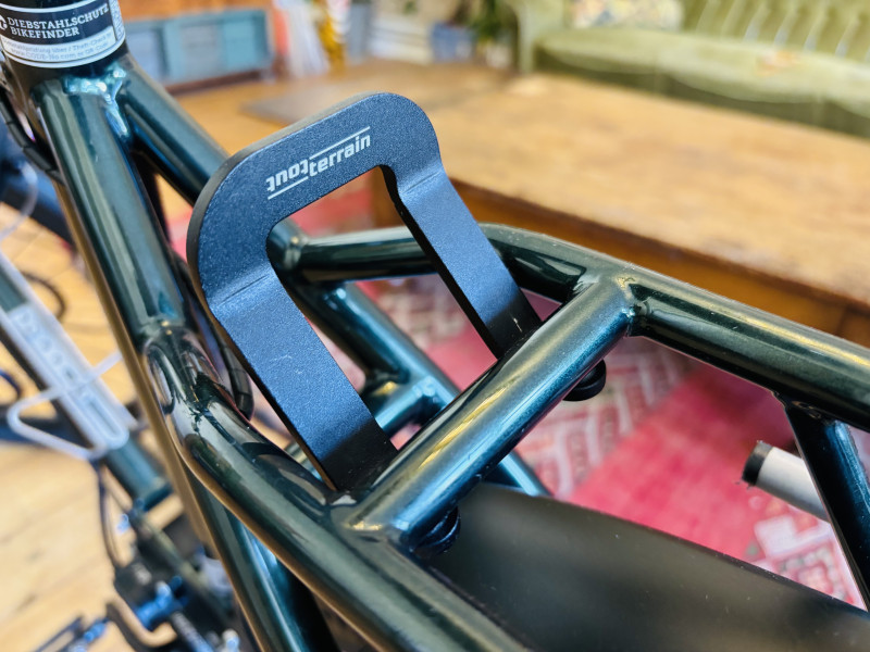 Tout Terrain Silkroad mit Pinion 18 Gang, Appcon 3000 & 5 Taschen