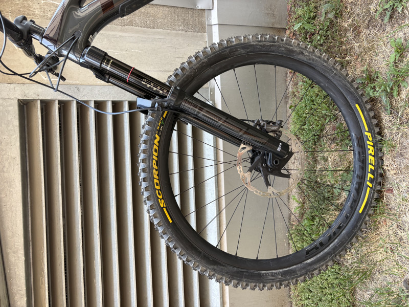 Trek Slash 9.8 GX AXS