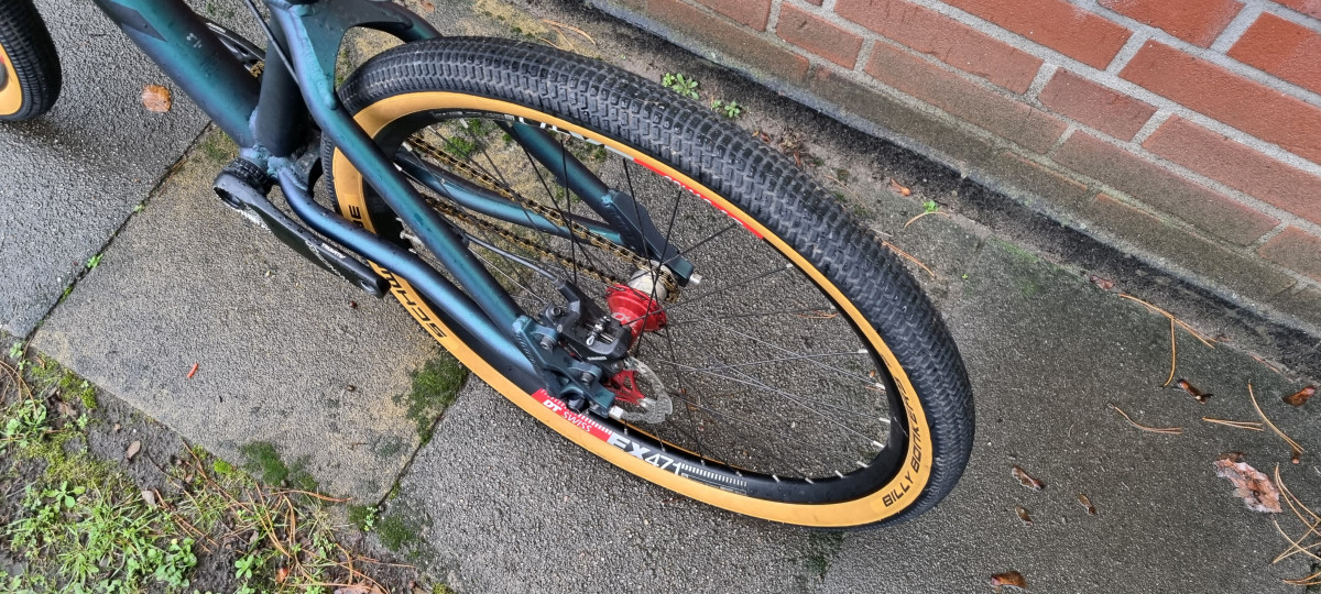 Trek Ticket Custom Emerald Iris Gr n Auf Bikeboerse