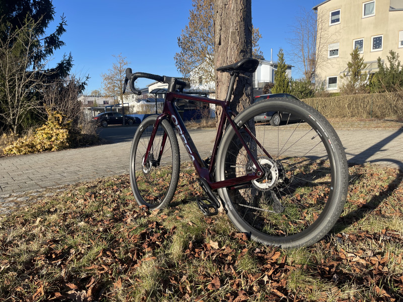 Orbea Terra M20Team (2025/26) - Kaum Gefahren - Wine Red - Gr. M