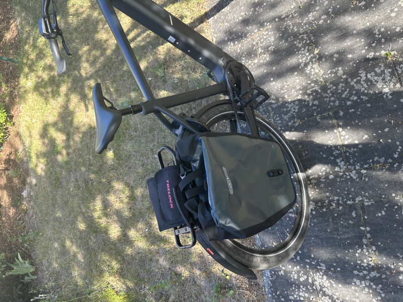 Cube Kathmandu Hybrid Comfort Pro 800