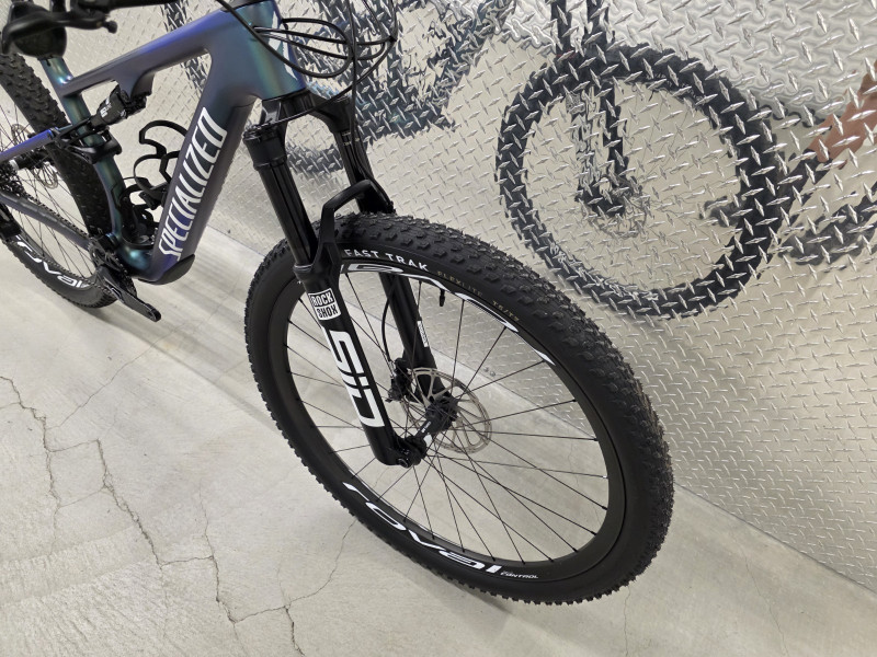2025 Specialized Epic 8 Pro Medium