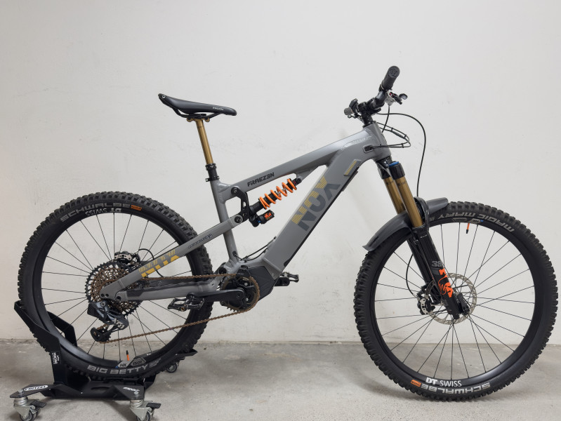 Nox Hybrid Enduro 7.1 Pro / +++ Extras +++