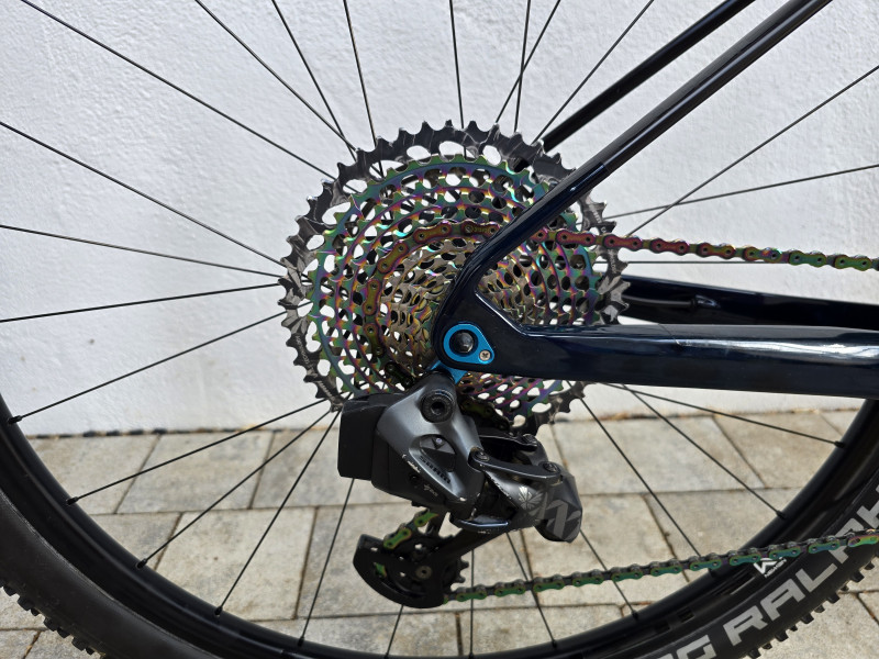 Cube Elite C:68X SLT 18" 8,6kg