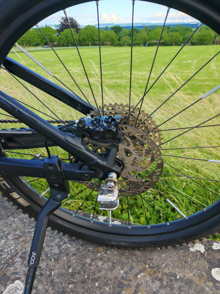 Cube Stereo Hybrid 140 HPC Pro 625 / Fully eMTB / 1.362 km / Top-Zustand