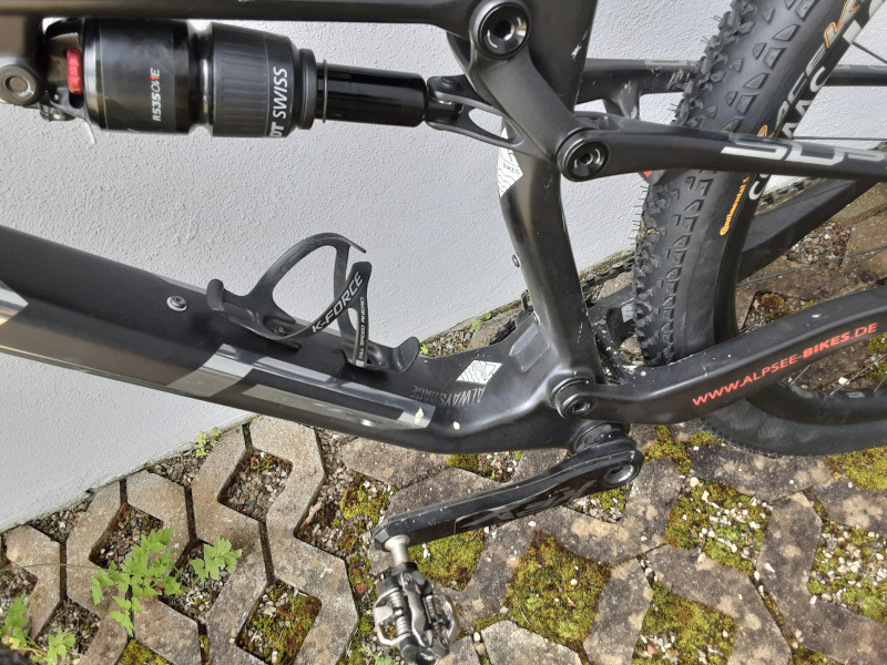Carbon MTB Race Pro SU-01