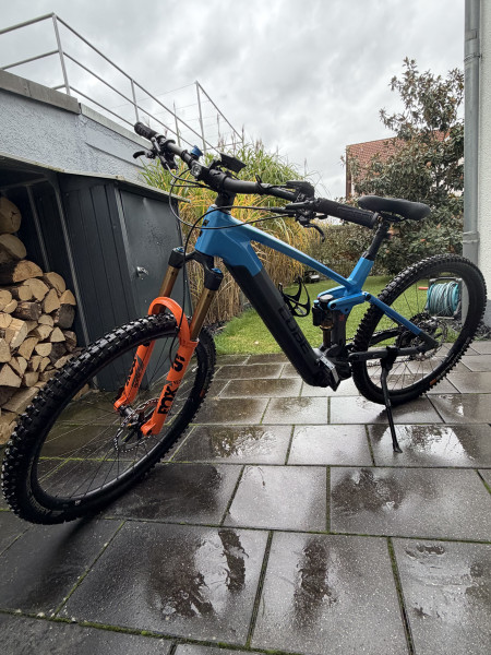 CUBE Stereo Hybrid 140 HPC Actionteam 750 – neuwertig, nur 365 km, EZ 06/2023