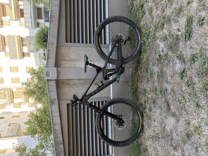 Trek Slash 9.8 GX AXS