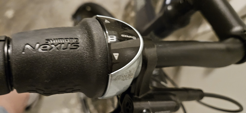 Hawk  Trekking  Gent Super  Deluxe  Plus Ozean Blue 8 Gang Shimano Nexus Schaltwerk .Riemenantrieb