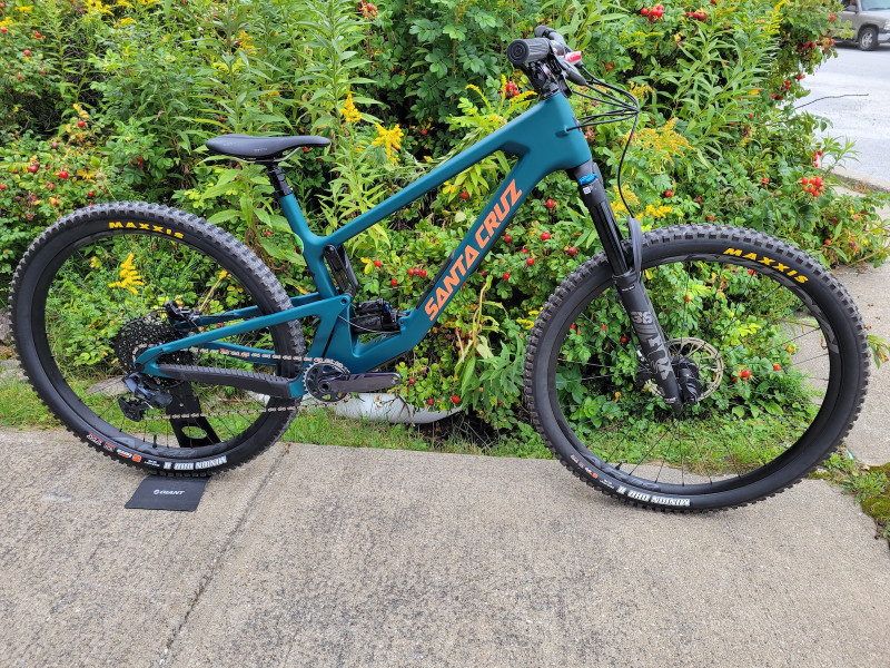 2023 Santa Cruz Hightower 3 S-Build nahezu neuwertig