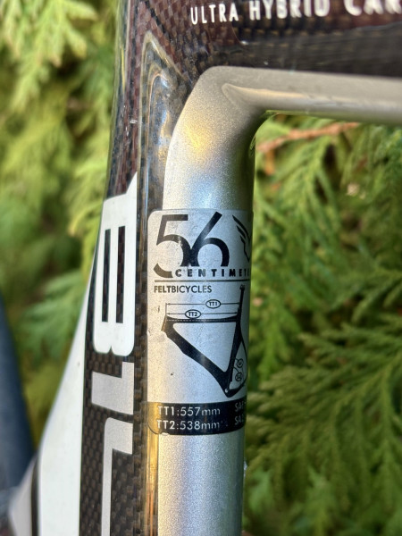 Felt B14 Triathlon / TT Bike – Carbon – 56 cm