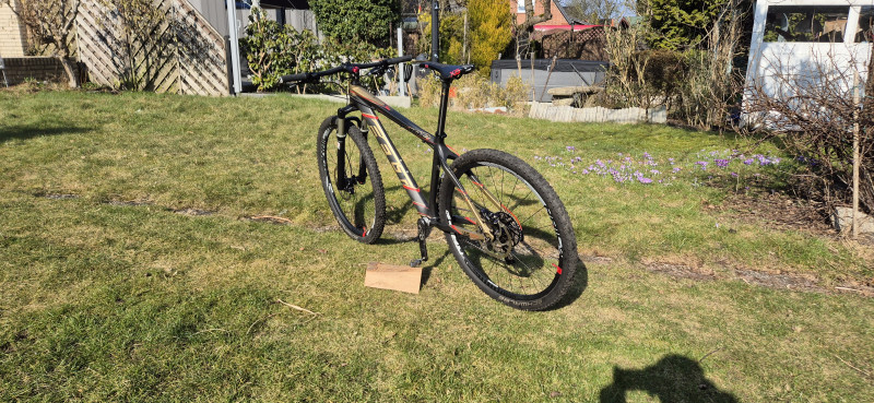 29er Hardtail MTB Felt Nine 1, Carbon, L (18,5) aus 2017