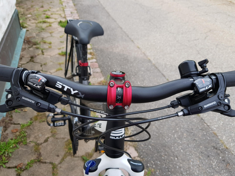 Bulls Lite Street Mover