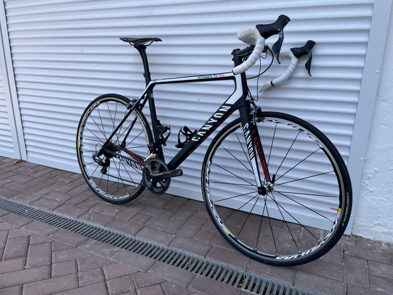 Canyon Ultimade CF SLX