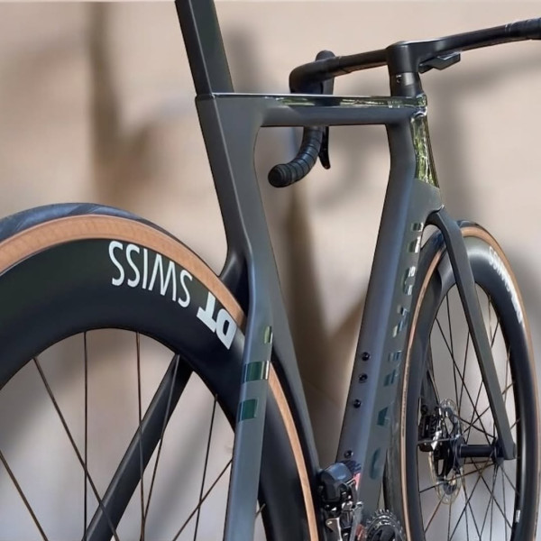 Canyon Aeroad CFR Dura Ace Di2