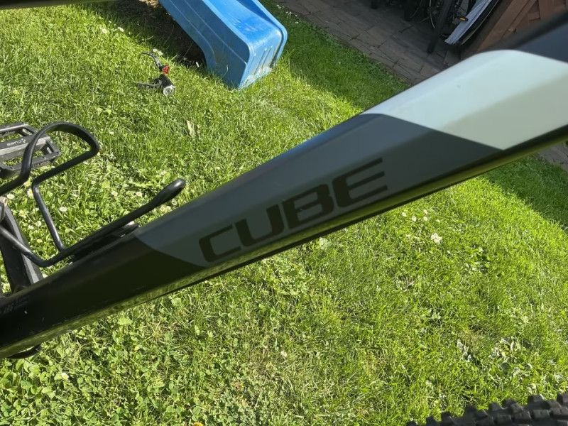 Cube Herren/Jungen Fahrrad 19 Zoll - schwarz-weiß
