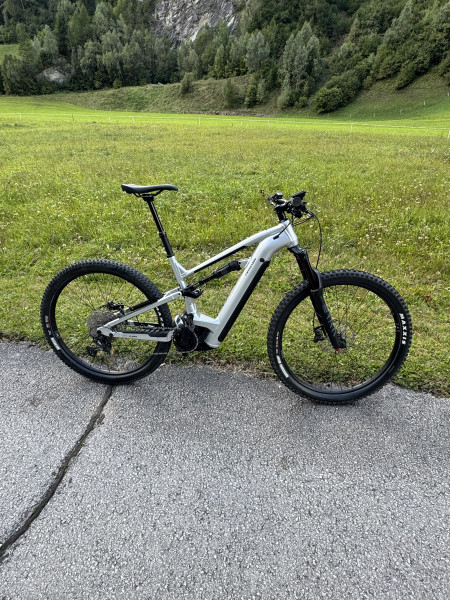 Cannondale Moterra Neo 3