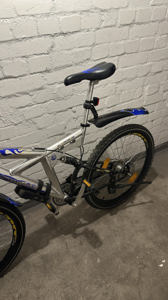 Mountainbike zu verkaufen