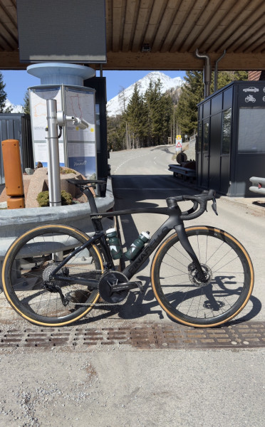 Pinarello Dogma F Dura Ace Di2