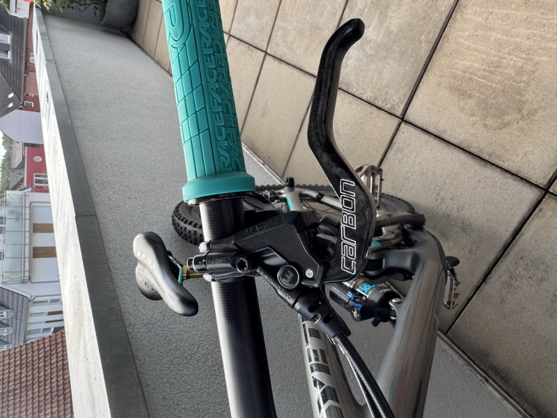 Exclusives High-End  YETI Mountainbike (Allmountain) Vollcarbon zu verkaufen