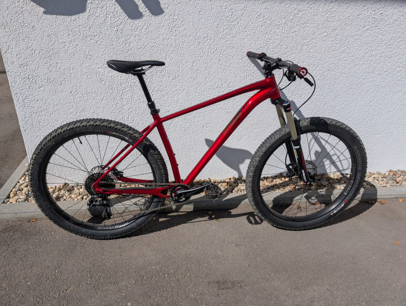 Specialized Fuse Comp 6Fattie 2016 - Hardtail mit Plus Bereifung