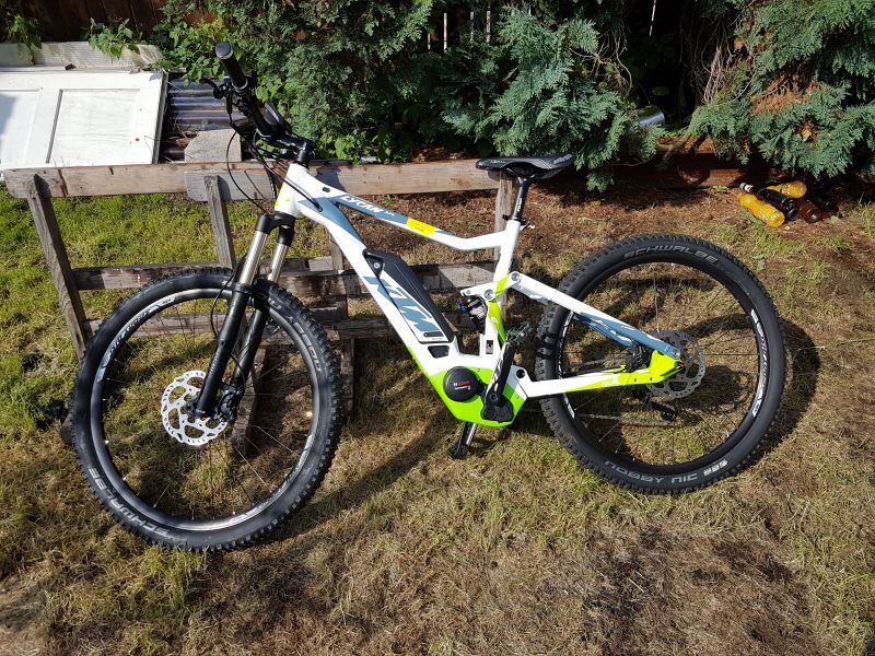 KTM Fully Elektro Mountainbike Macina Lycan 274 Bosch neu