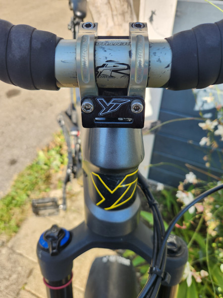 YT Capra CF Pro Race 27,5" Größe L Enduro MTB