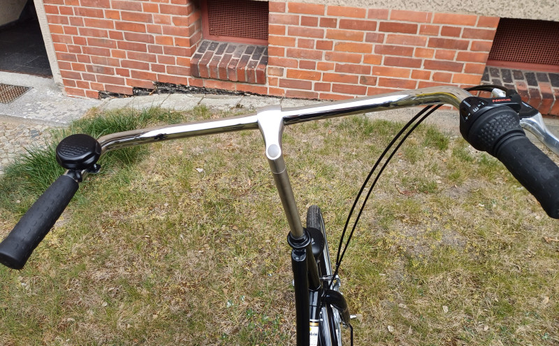 Falter Damenrad schwarz wie neu!