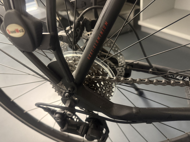 Bulls Cross Lite Diamant 61 cm fast neu