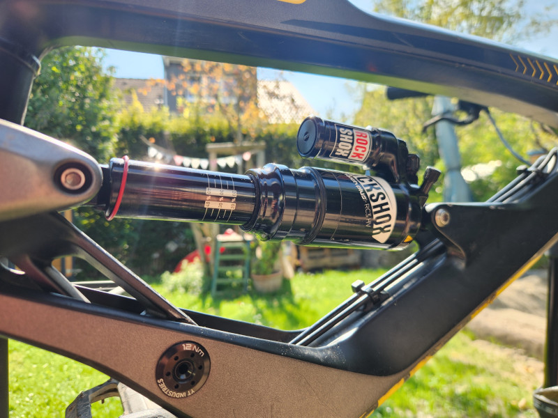 YT Capra CF Pro Race 27,5" Größe L Enduro MTB