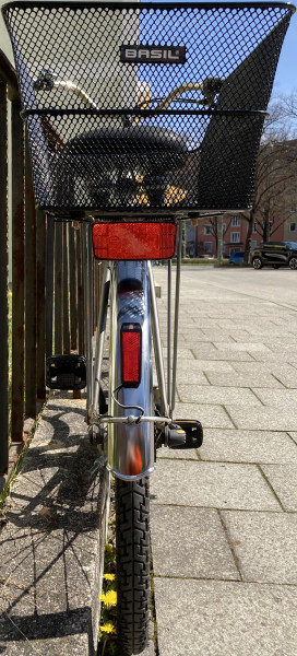 Stadtfahrrad Bavaria Line Lizzard für Damen, 26 Zoll, Nabenschaltung, Nabendynamo, Korb, Beleuchtung