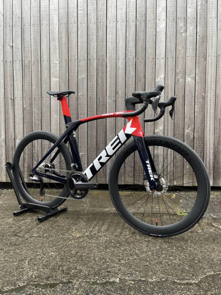 2022 Trek Madone SLR 7 Ultegra Di2