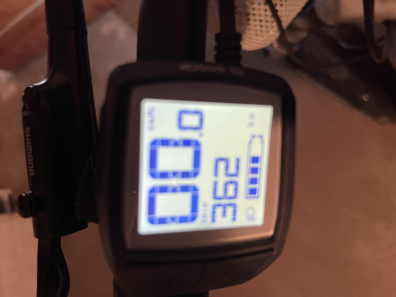 Cube Surpreme Hybrid 400 54 cm Cityrad