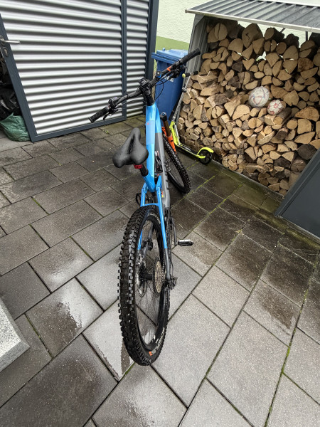 CUBE Stereo Hybrid 140 HPC Actionteam 750 – neuwertig, nur 365 km, EZ 06/2023