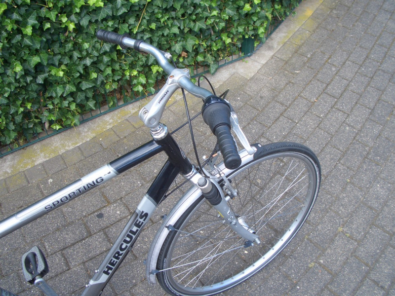 HERCULES Sporting Tourenrad / Stadtrad