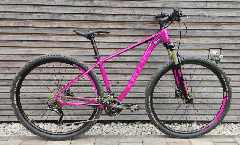 Kellys Desire 50, Größe M