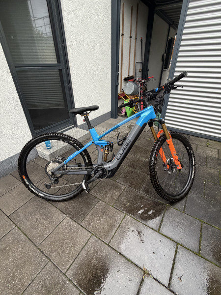 CUBE Stereo Hybrid 140 HPC Actionteam 750 – neuwertig, nur 365 km, EZ 06/2023